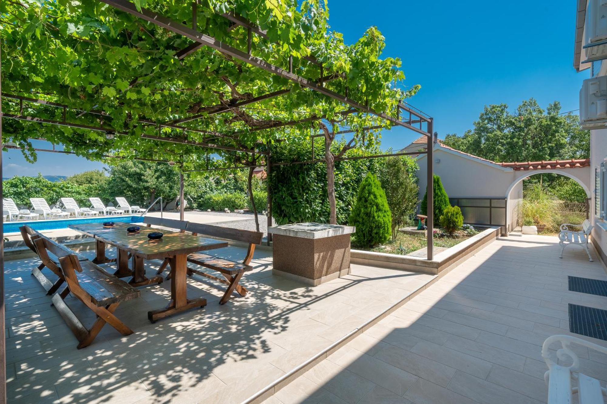 Modern Xxl Villa Makarska
