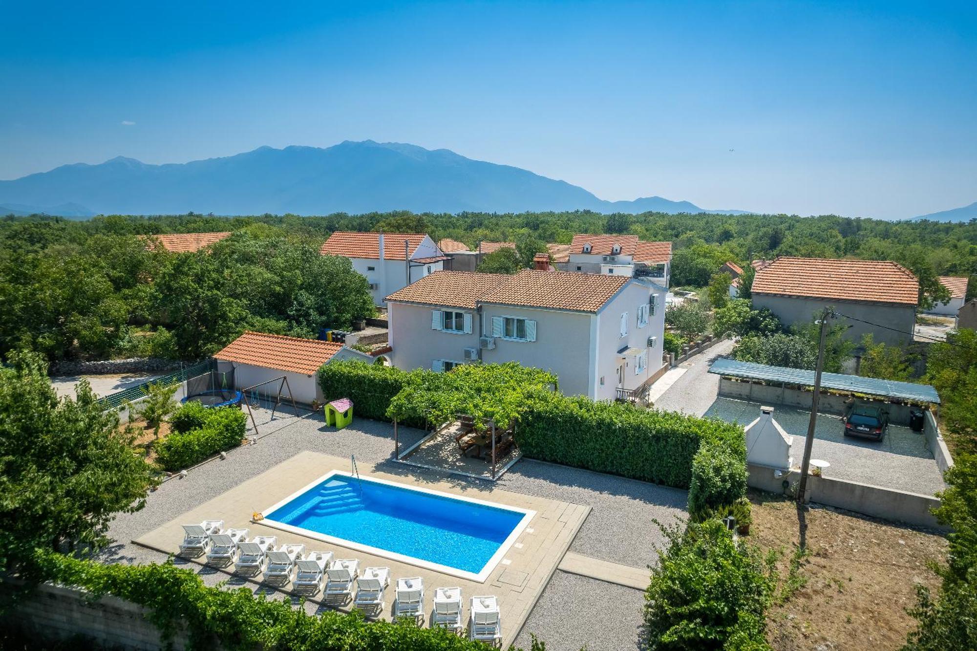 Modern Xxl Villa *