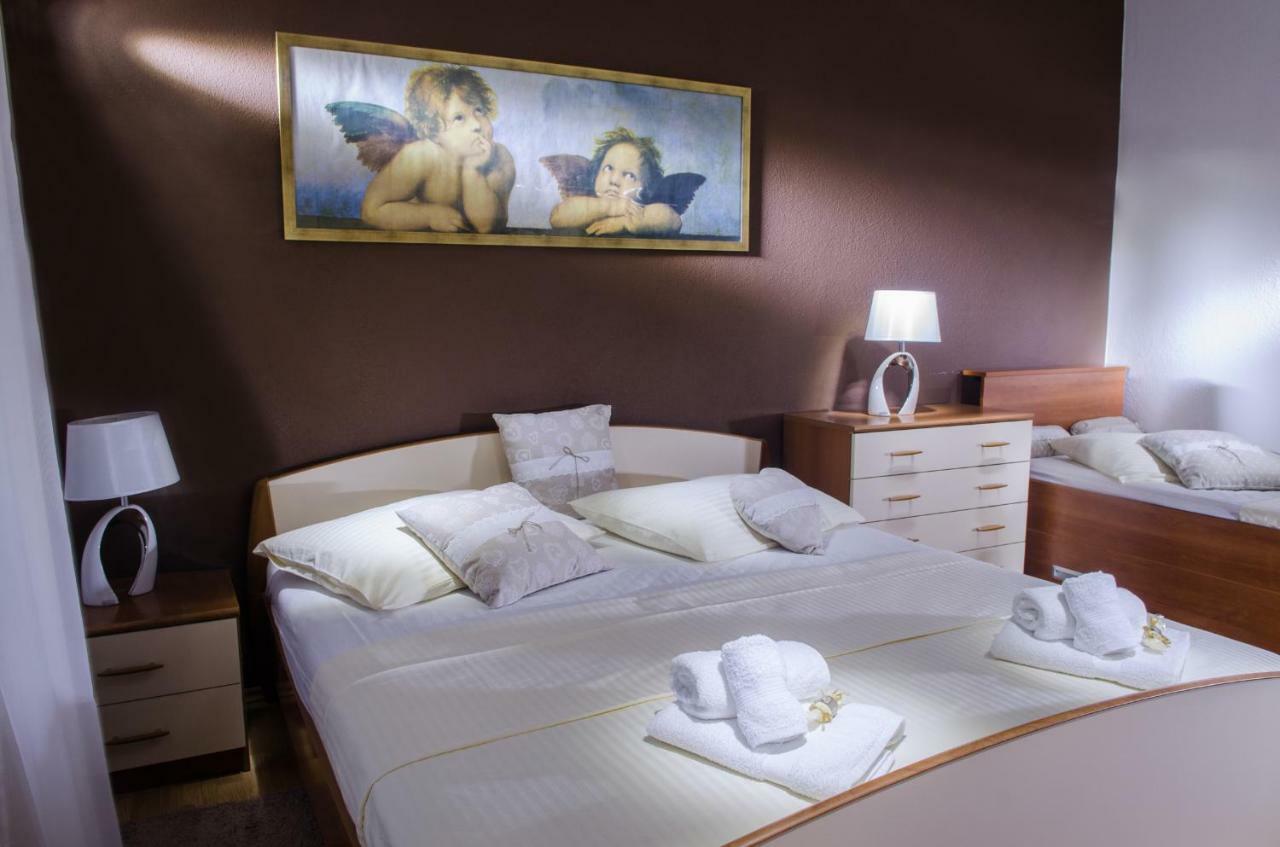Modern Xxl Villa Makarska